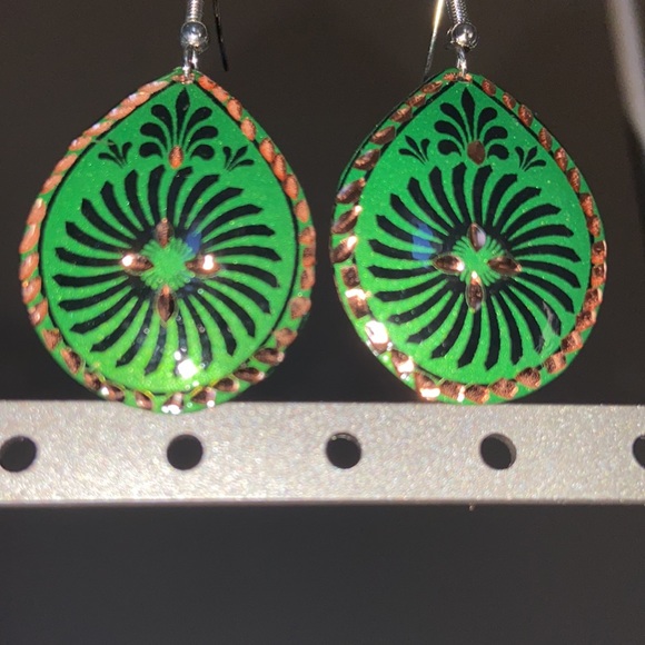 Handmade Turkish Copper Earrings - Picture 4 of 4